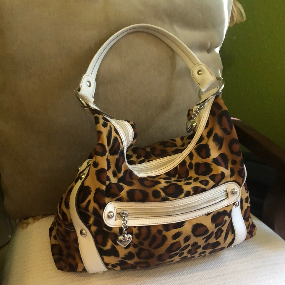 Kathy Van Zeeland  Cheetah Print Designer Handbag